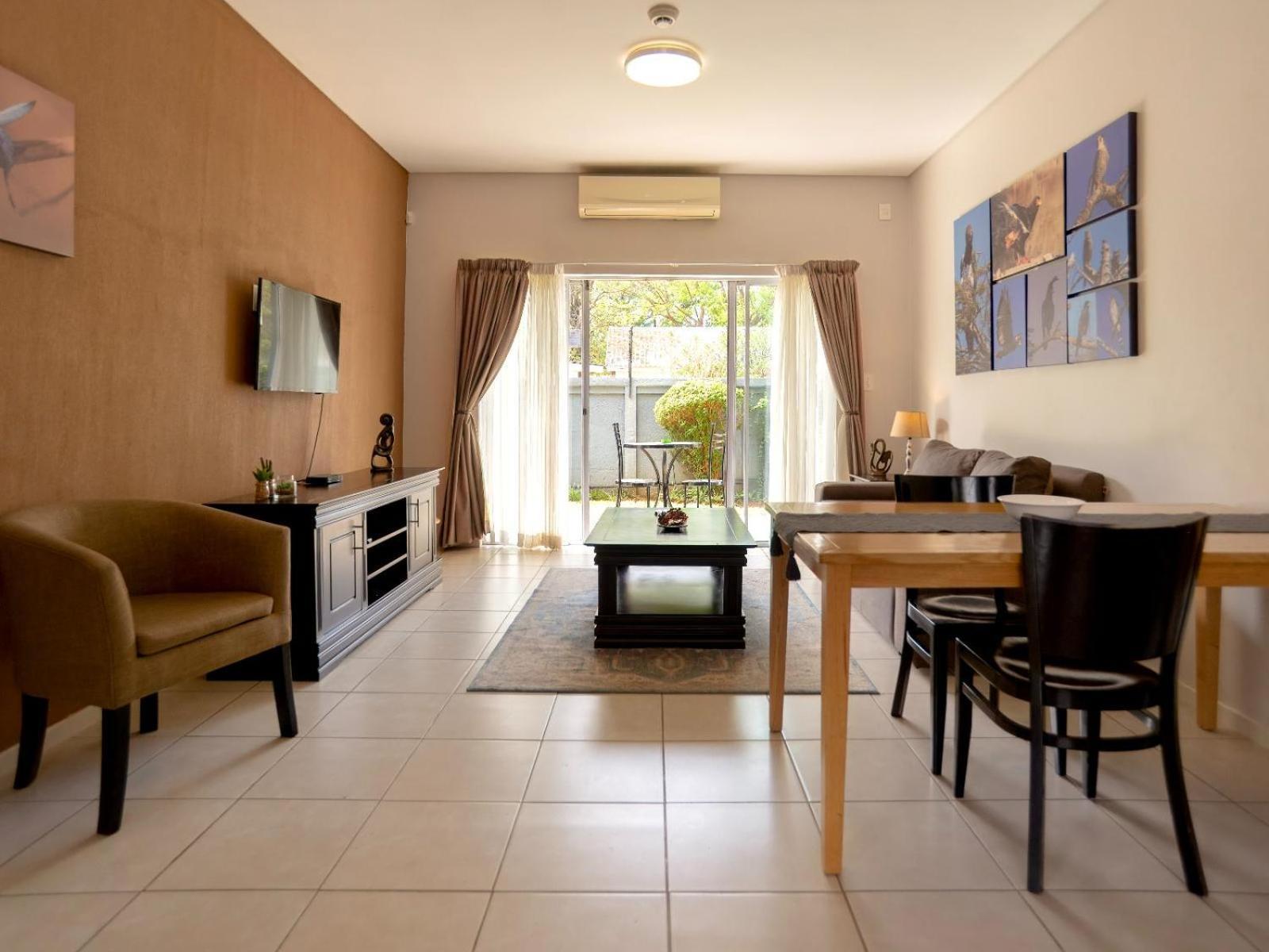 Apartments @ 125 Габороне Стая снимка